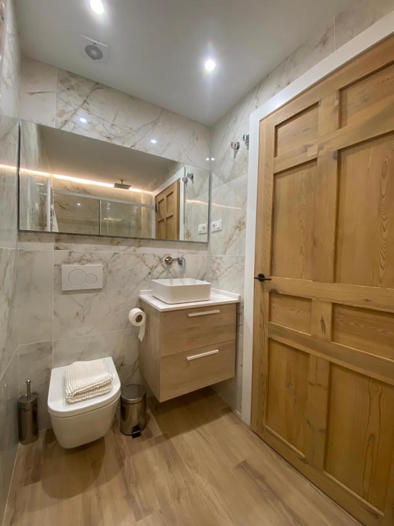 Apartamento Deluxe Casco Viejo بلباو المظهر الخارجي الصورة